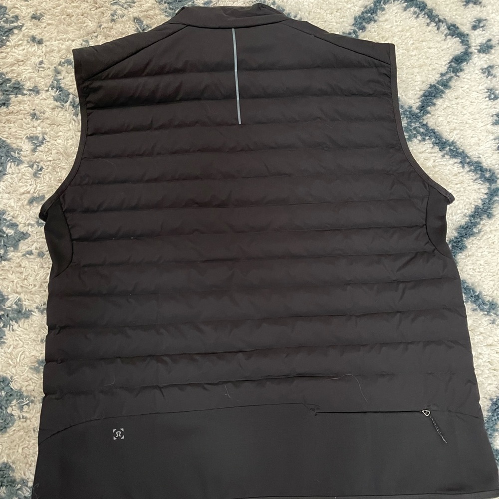 Lululemon size large black vest